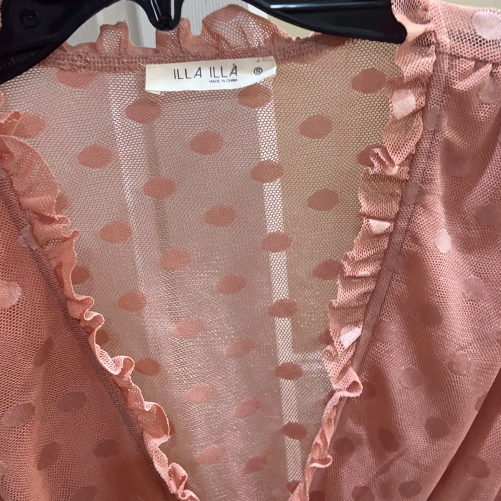Pink top - Picture 3 of 3